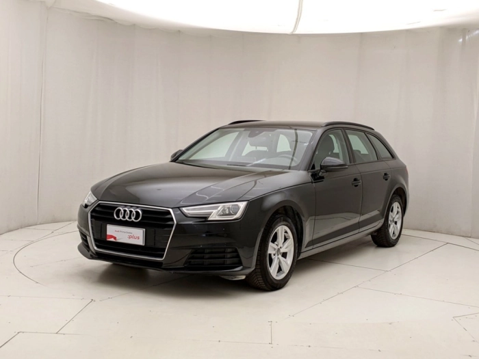 img-0 Audi A4 Audi U1281861