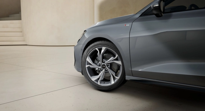 Audi Audi A3 SPORTB TDI2,0  L4110    DSG