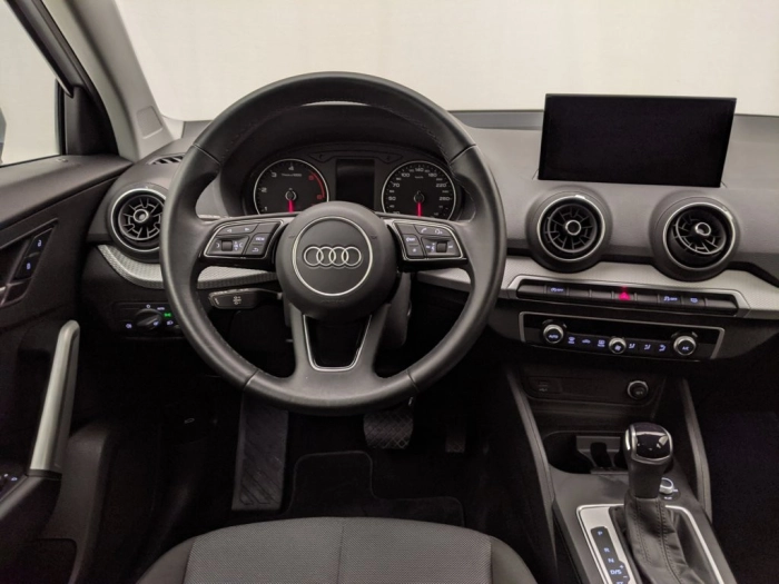 img-3 Audi Q2 Audi U1279598