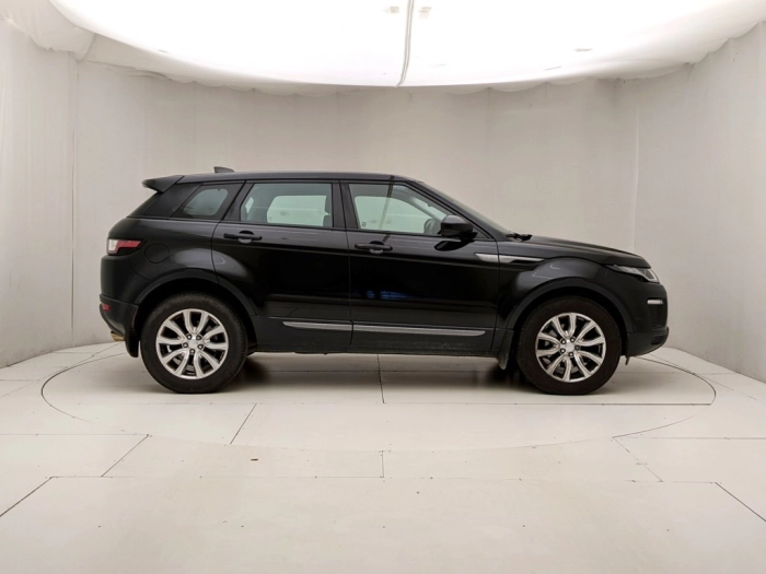 img-2 Land rover Evoque Land rover U1282528