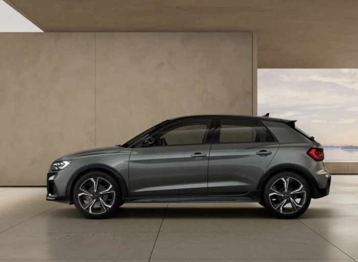 img-3 Audi A1 Audi N1247399