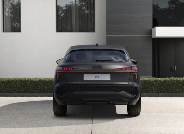 img-4 Audi Q3 Audi N1248267