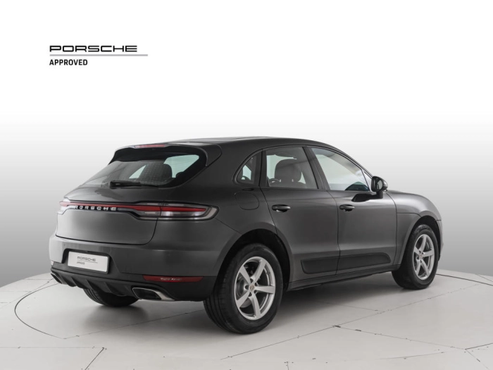 img-2 Porsche Macan Porsche U1281549