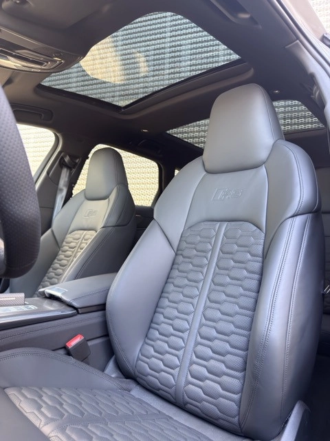 Audi A6 RS6 Avant q  4,0  V8463    A8 MY 25