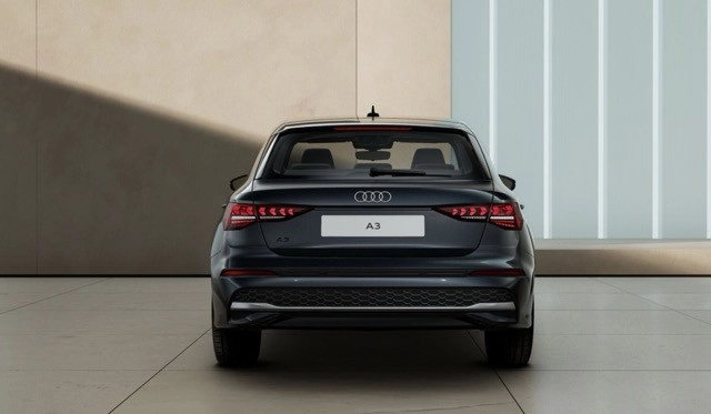img-3 Audi Audi Audi N1247320