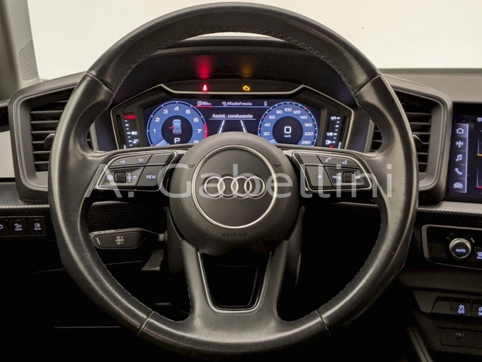 Audi A1 A1 allstreet 30 TFSI S tronic Identity Contrast