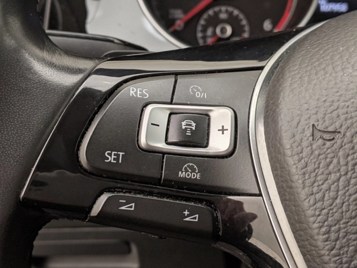 Volkswagen Golf Golf 2.0 TDI DSG 5p. Highline BlueMotion Technology