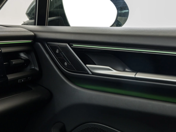 Porsche Macan Macan Ev 4