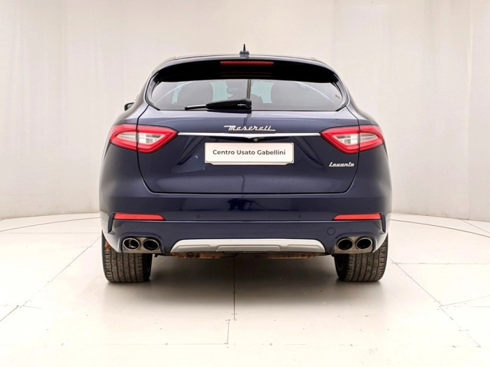 img-4 Maserati Levante Maserati U1282980