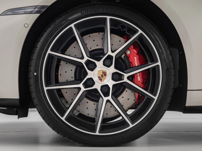 img-4 Porsche 911 Porsche N1248832