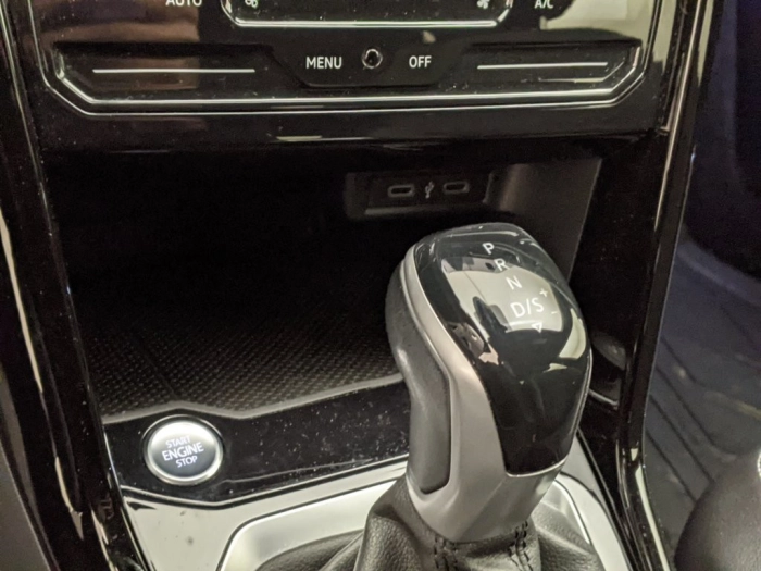 Volkswagen T-Roc T-Roc 1.5 TSI ACT DSG R-Line