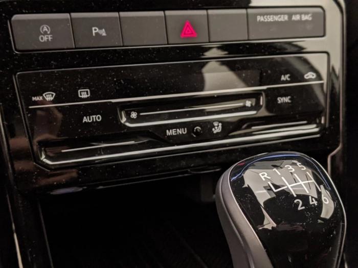 Volkswagen T-Cross T-CROSS 1.0 TSI R-LINE 115CV MY 25