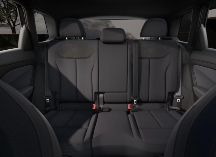 Audi Nuova Audi Q3 SUV S line edition TDI  110 kW S tronic