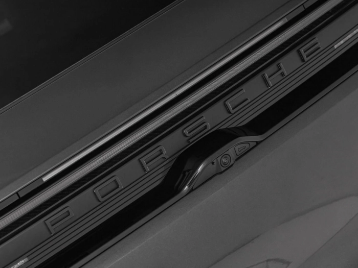 Porsche MACAN Macan 4