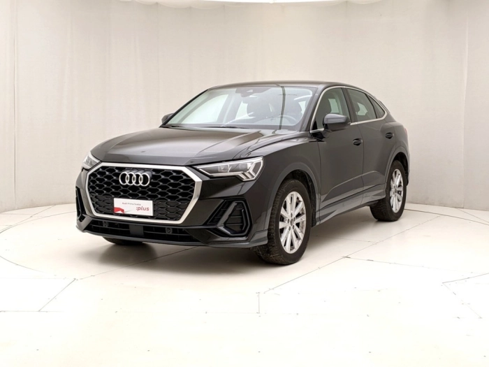 img-0 Audi Q3 Audi U1282509