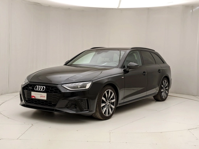 img-0 Audi A4 Audi U1280096