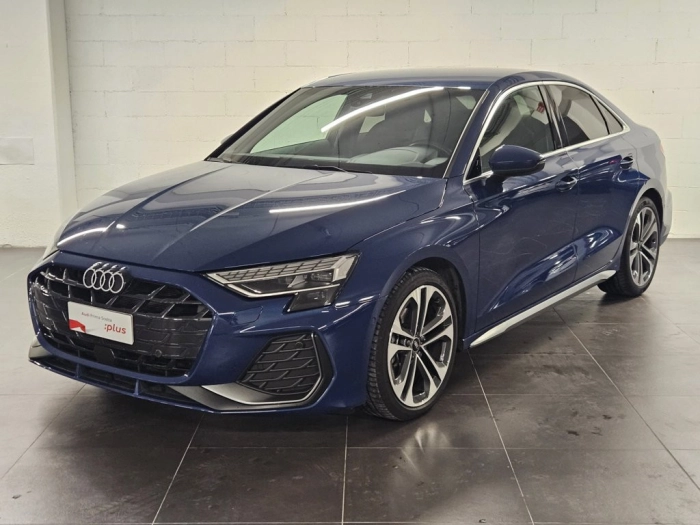 img-0 Audi Audi Audi N1244557