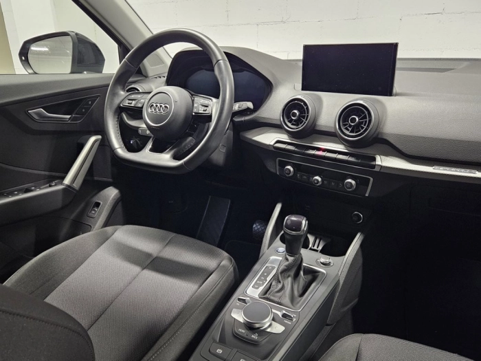 img-2 Audi Q2 Audi U1282051