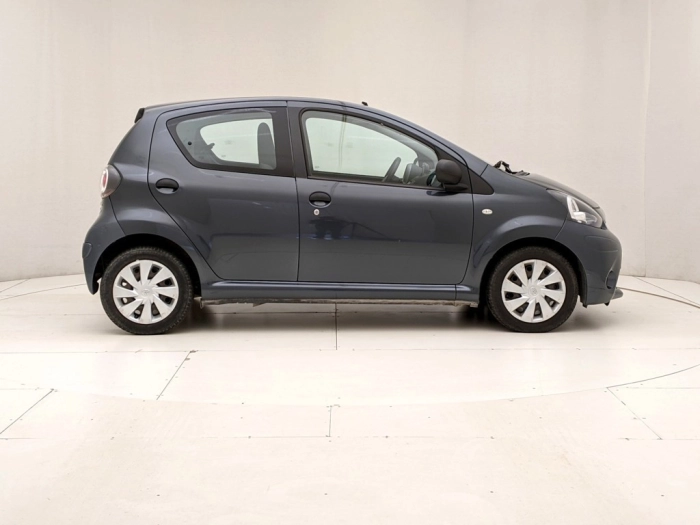 img-2 Toyota Aygo Toyota U1282302