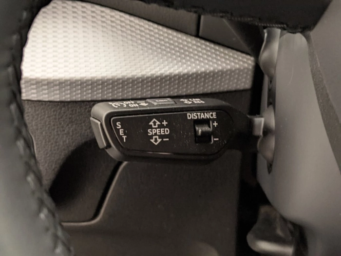 Audi Q2 Q2 35 TFSI S tronic Business Advanced