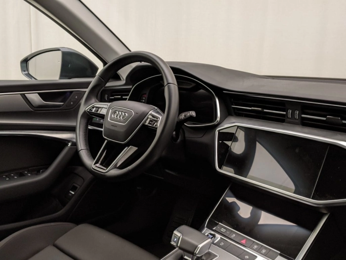 Audi A6 A6 Avant 40 2.0 TDI quattro ultra S tronic S line edition