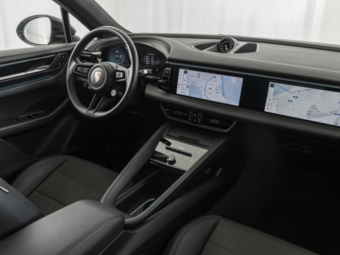 img-3 Porsche Macan Porsche U1281892