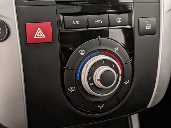 Kia Venga Venga 1.4 CVVT Active