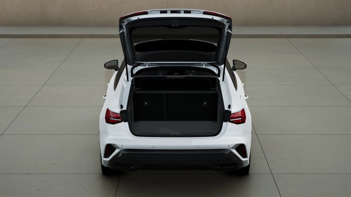 Audi Audi A3 Sportb TDI  2,0    L4   85      M6 MY 25