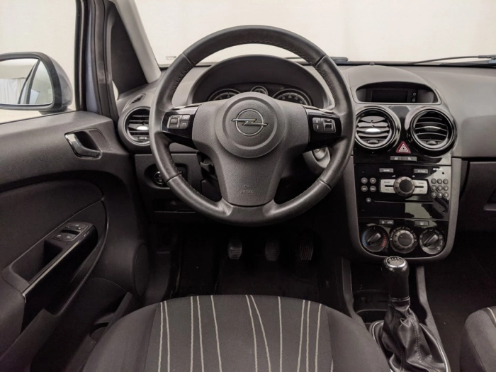 Opel Corsa Corsa 1.2 5 porte Cosmo