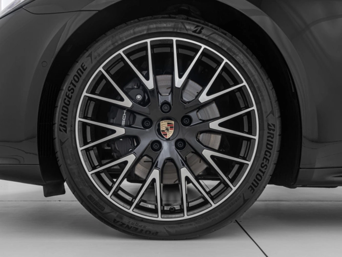 img-4 Porsche PANAMERA Porsche N1247878