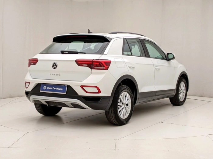 img-3 Volkswagen T-Roc Volkswagen U1282169