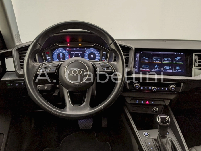 Audi A1 A1 allstreet 30 TFSI S tronic Identity Contrast