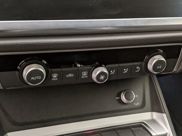 Audi Q3 Q3 SPB 35 TDI S tronic Business Plus