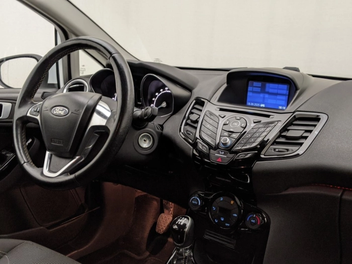 Ford Fiesta Fiesta 1.5 TDCi 75CV 5 porte Titanium