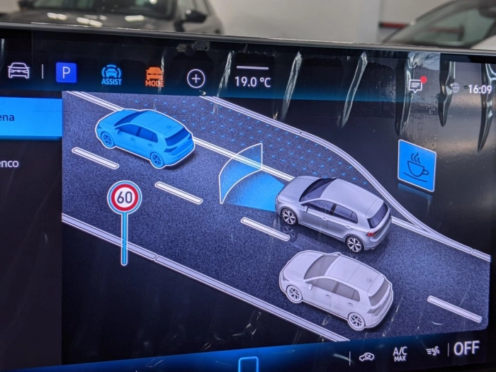 Volkswagen Nuova GOLF 1,5     LIFE P 110 TSID6A MY 25