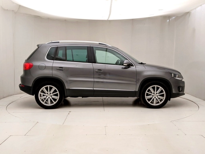img-2 Volkswagen Tiguan Volkswagen U1282198