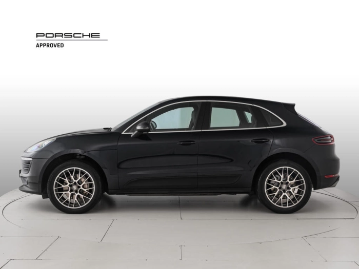 img-1 Porsche Macan Porsche U1282280