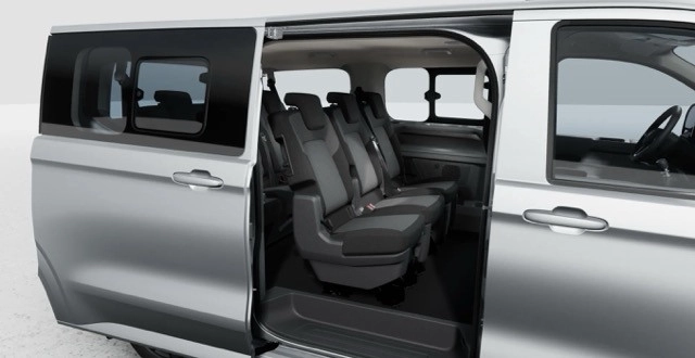 Volkswagen Caravelle Caravelle    LIFE PC110ant A8