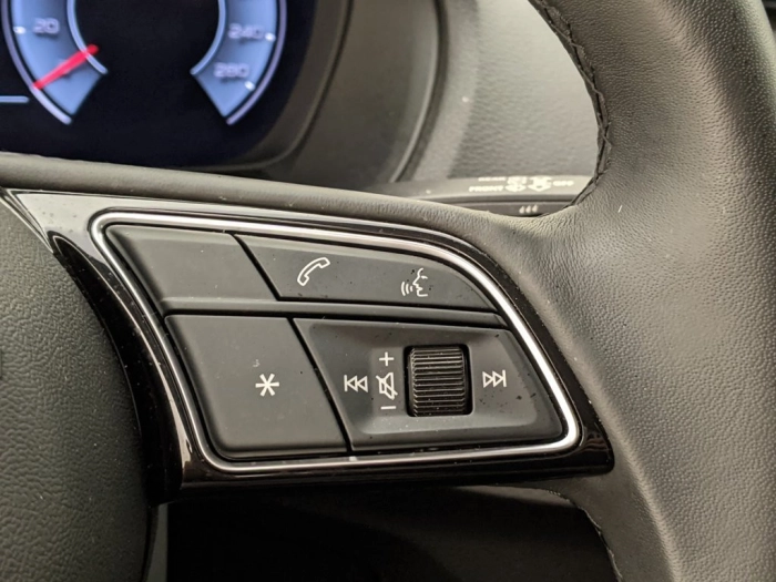 Audi Q2 Q2 35 TDI S TRONIC