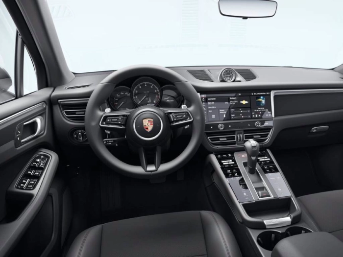 img-3 Porsche Macan Porsche N1243079