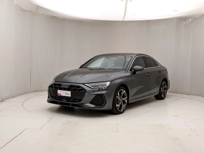 img-0 Audi Audi Audi U1282690