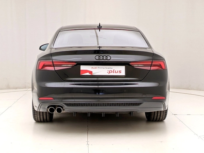 img-4 Audi A5 Audi U1282330