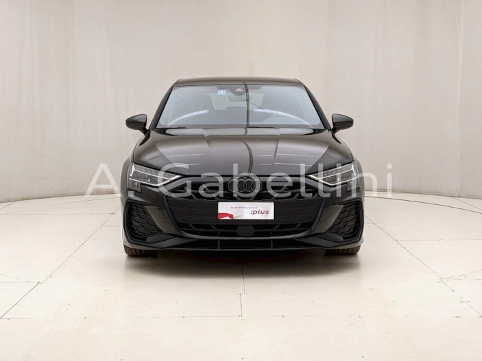 img-1 Audi Audi Audi U1283481