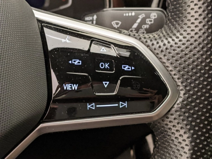 Volkswagen T-Roc T-Roc 1.0 TSI R-Line