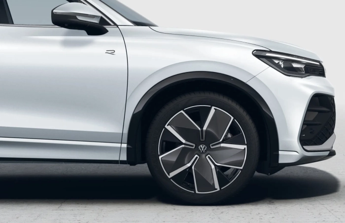 Volkswagen Nuova TIGUAN 1.5 TSI EHYBRID R-LINE DSG 204CV MY 25