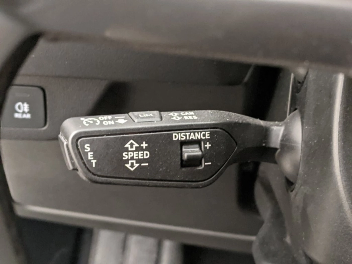 Audi e-tron Q4 40 e-tron S line edition