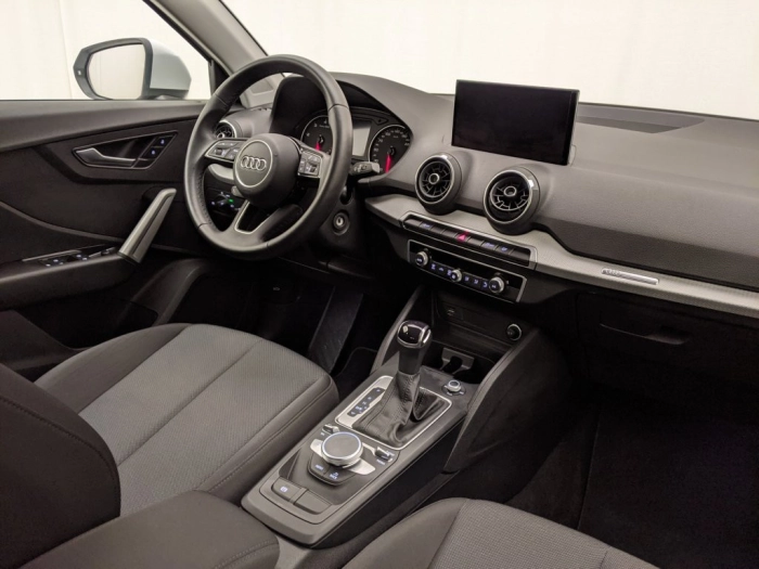 img-2 Audi Q2 Audi U1279598