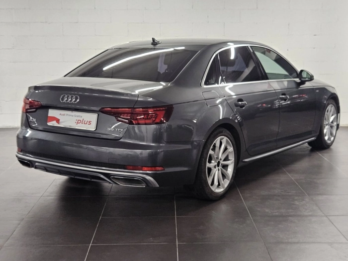 img-1 Audi A4 Audi U1281417