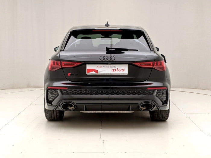 img-4 Audi A3 Audi U1281612