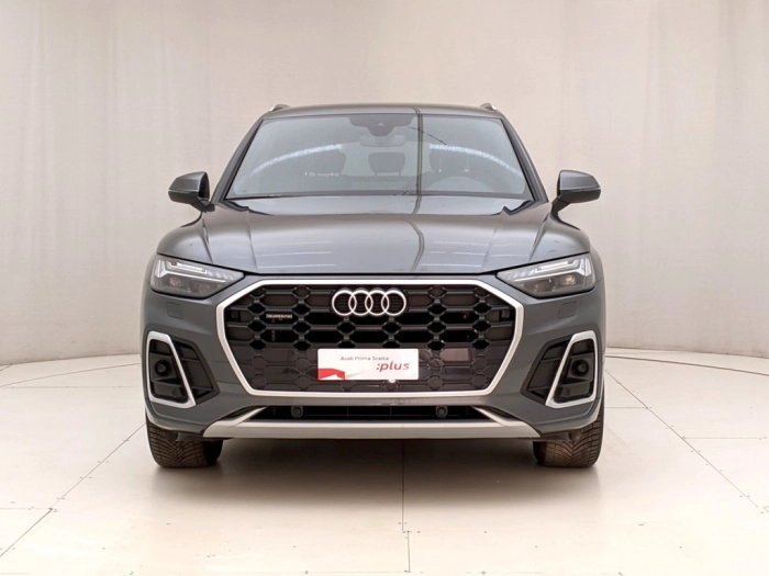 img-1 Audi Q5 Audi U1282878